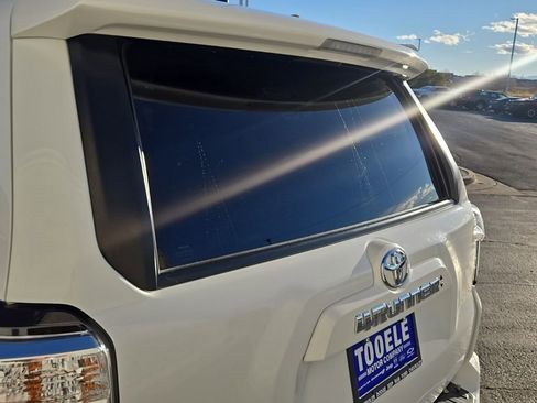 Used 2022 Toyota 4Runner SR5 image 30