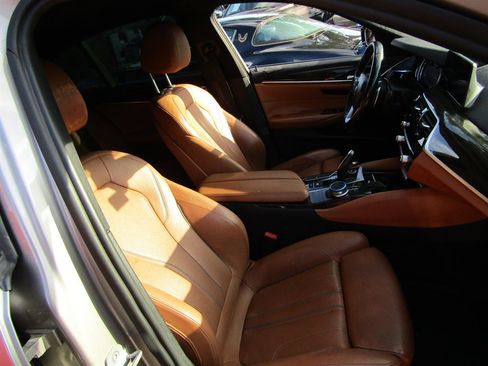 Used 2017 BMW 540i image 5