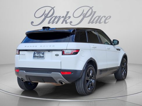 Used 2018 Land Rover Range Rover Evoque SE AWD/4WD image 6