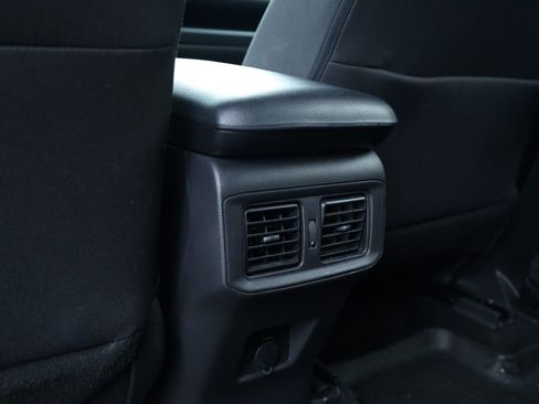 Used 2024 Toyota RAV4 LE image 13