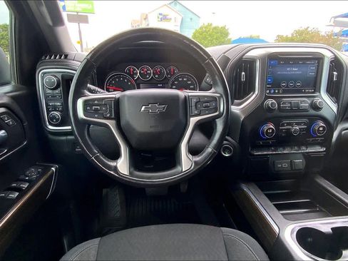 Used 2019 Chevrolet Silverado 1500 RST w/ All-Star Edition AWD/4WD image 6