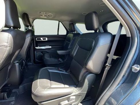 Certified 2023 Ford Explorer XLT w/ Equipment Group 202A AWD/4WD image 16
