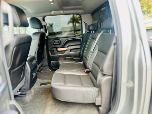 Used 2015 Chevrolet Silverado 1500 LTZ RWD image 12