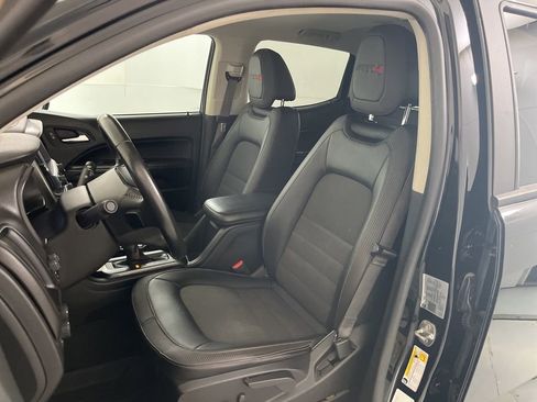 Used 2022 GMC Canyon AT4 image 18