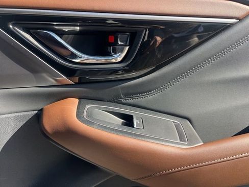 Used 2021 Subaru Outback Touring w/ Popular Package #2 image 29