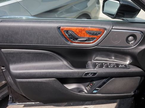 Used 2020 Lincoln Continental AWD w/ Premium Package image 71