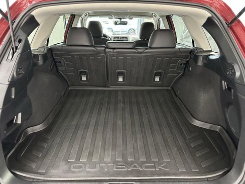 Used 2018 Subaru Outback 2.5i Limited image 5