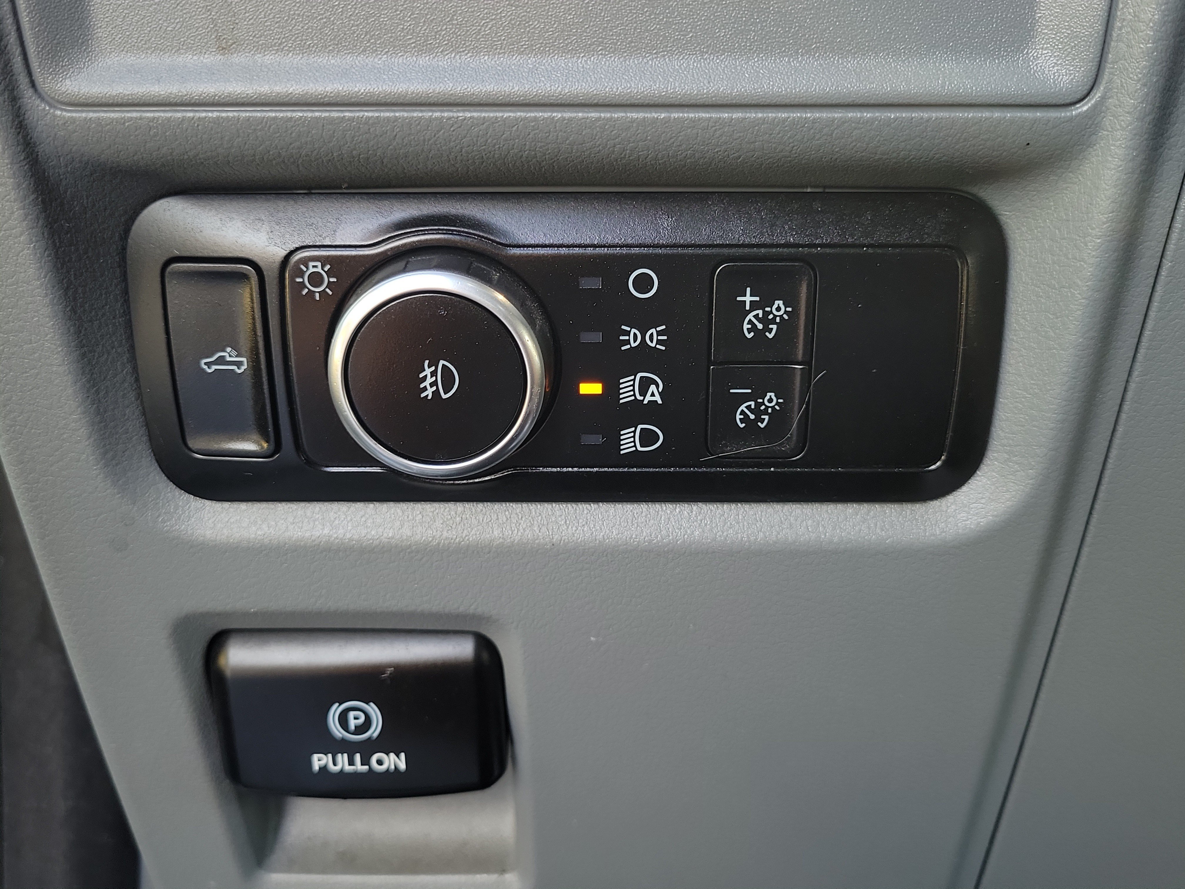 Used 2022 Ford F150 XLT RWD image 22