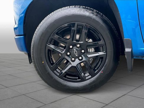 Used 2022 Chevrolet Silverado 1500 Custom w/ LPO, Dark Essentials Package image 22