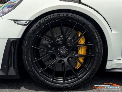 Used 2018 Porsche 911 GT2 RS RWD image 38