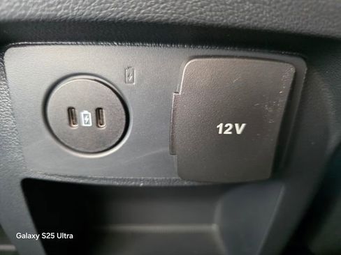 New 2026 Ford Explorer ST-Line image 18