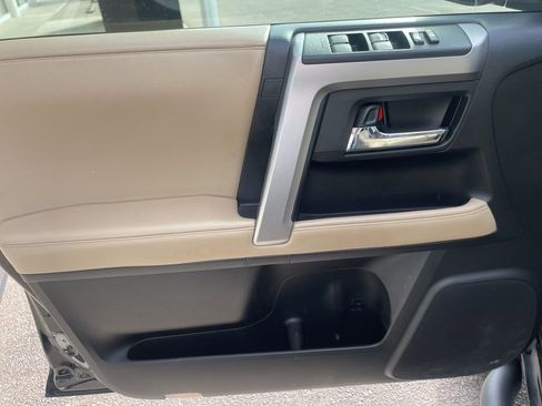 Used 2022 Toyota 4Runner SR5 Premium w/ Moonroof Package image 38