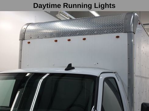 Used 2022 Chevrolet Express 3500 w/ Driver Convenience Package RWD image 23