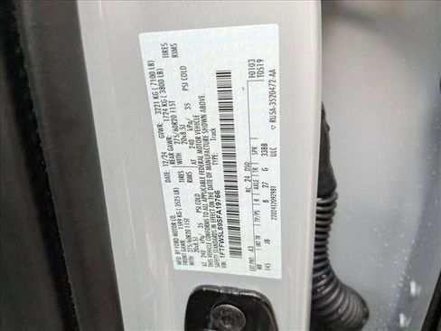 Used 2025 Ford F150 Lariat w/ Equipment Group 502A High image 14