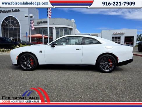 New 2024 Dodge Charger R/T Scat Pack w/ Plus Group image 7