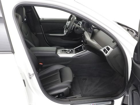 Used 2026 BMW 330i xDrive Sedan AWD/4WD image 20