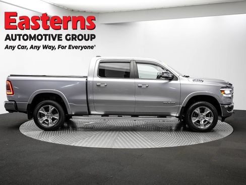 Used 2019 RAM 1500 Laramie AWD/4WD image 4