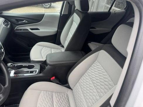 Used 2019 Chevrolet Equinox LT AWD/4WD image 6