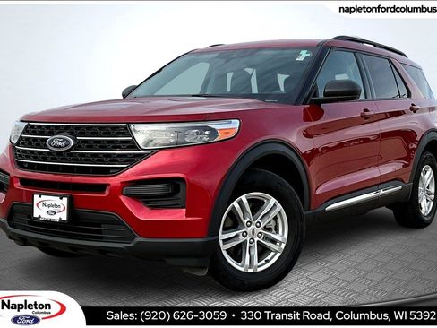 Used 2023 Ford Explorer XLT AWD/4WD image 1