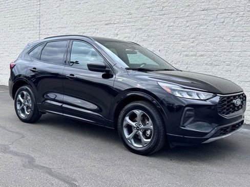 Certified 2024 Ford Escape ST-Line w/ Tech Pack #1 image 6