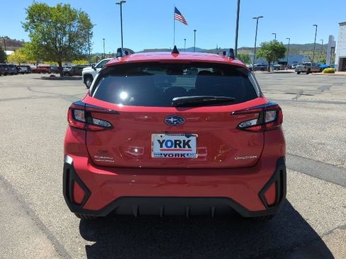 Used 2025 Subaru Crosstrek 2.0i Premium AWD/4WD image 4