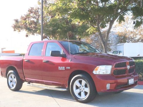Used 2013 RAM 1500 Express image 17