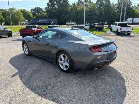 New 2026 Ford Mustang Coupe RWD image 5