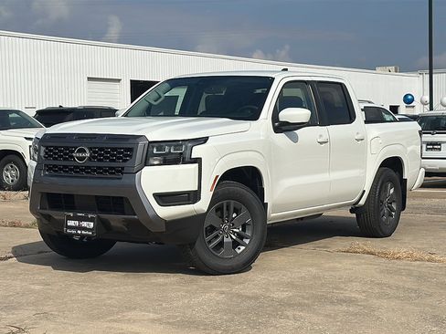 New 2026 Nissan Frontier SV w/ SV Convenience Package image 2