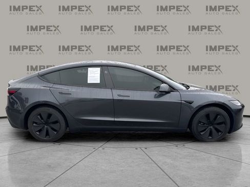 Used 2025 Tesla Model 3 Long Range image 6
