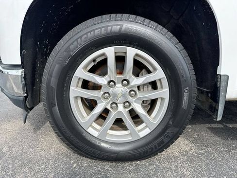 Used 2019 Chevrolet Silverado 1500 LTZ w/ LTZ Convenience Package AWD/4WD image 10