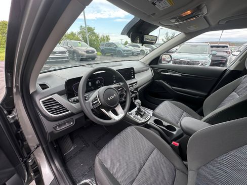New 2026 Kia Seltos LX AWD/4WD image 23