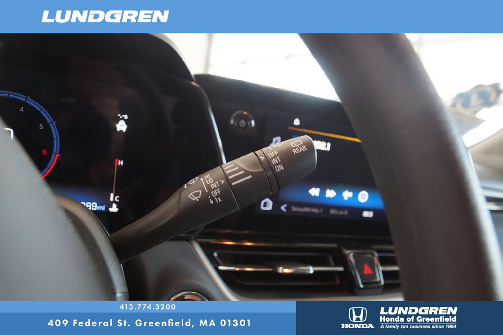 Used 2025 Chevrolet TrailBlazer LT AWD/4WD image 21