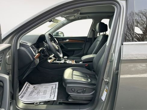Used 2023 Audi Q5 2.0T Premium Plus w/ Premium Plus Package image 9
