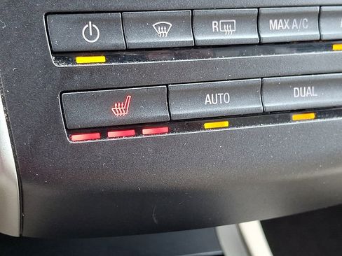 Used 2018 Lincoln MKC Premiere FWD image 24