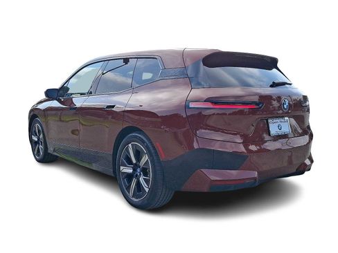 Used 2025 BMW iX M60 image 4