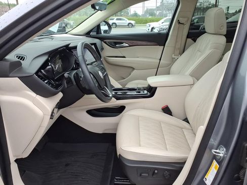 Used 2021 Buick Envision Avenir w/ Technology Package II FWD image 15