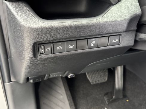 New 2025 Toyota RAV4 XLE image 17