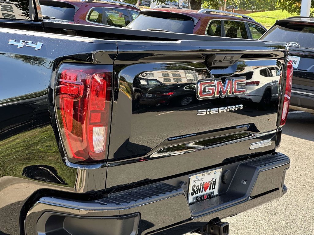 Used 2025 GMC Sierra 1500 Elevation AWD/4WD image 11
