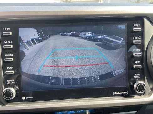 Used 2022 Toyota Tacoma SR5 w/ Technology Package image 23