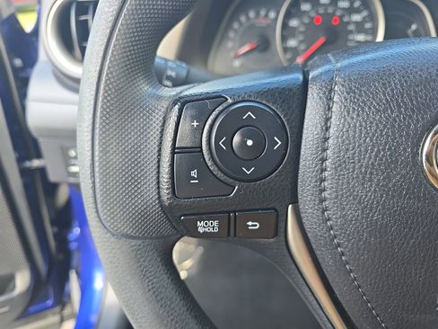 Used 2014 Toyota RAV4 LE image 16