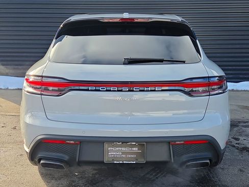 Certified 2022 Porsche Macan image 23