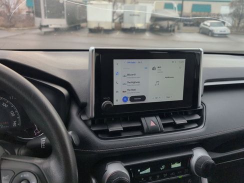 Used 2023 Toyota RAV4 LE image 11