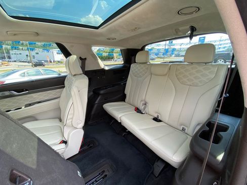 Used 2020 Hyundai Palisade Limited FWD image 14