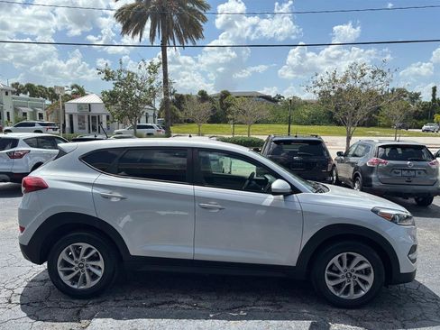 Used 2016 Hyundai Tucson SE FWD image 6