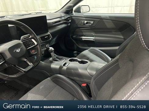 Used 2024 Ford Mustang Coupe image 22