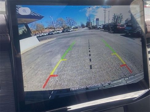 Used 2024 Ford Expedition Limited image 27