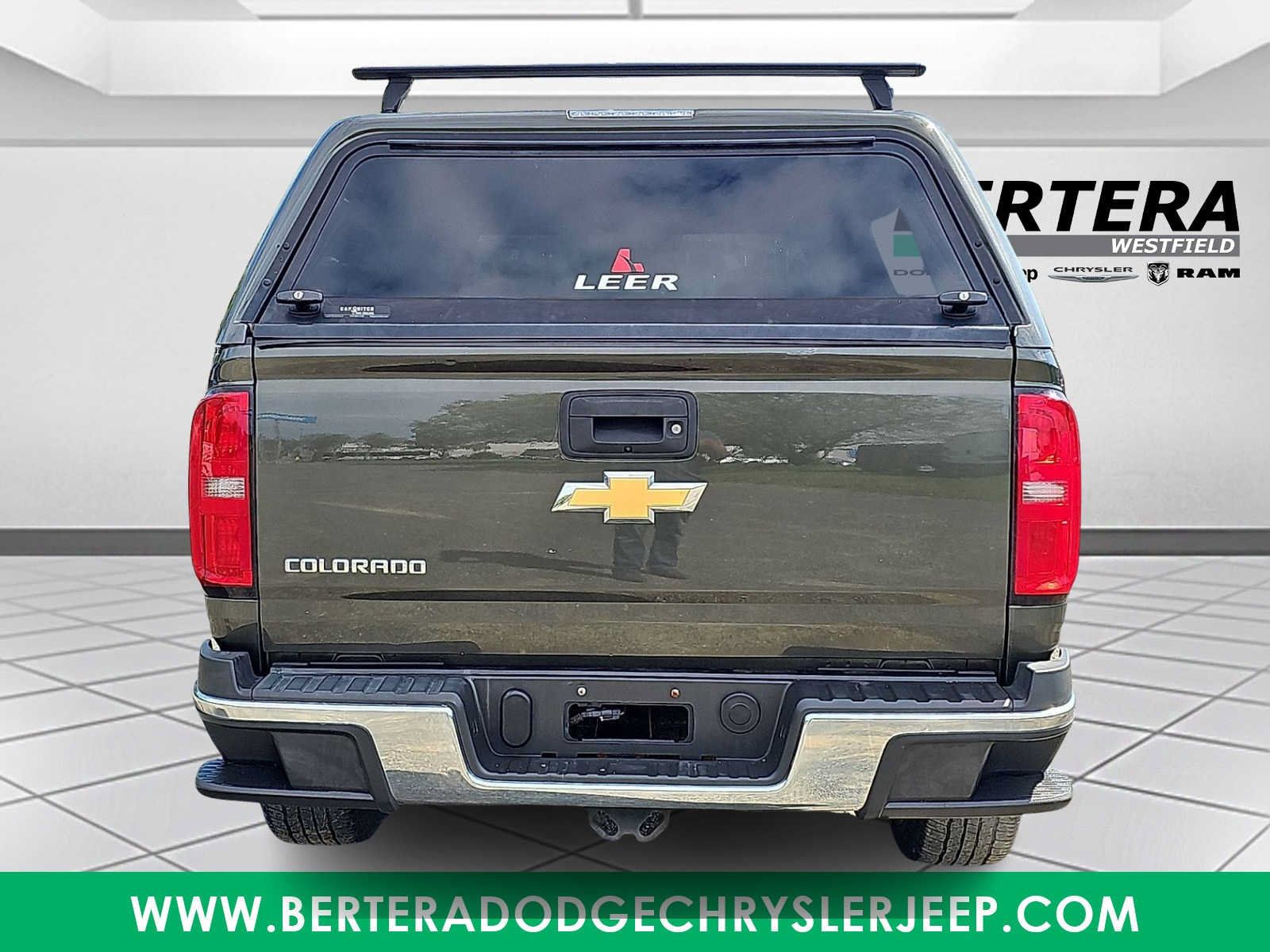 Used 2018 Chevrolet Colorado W/T AWD/4WD image 5