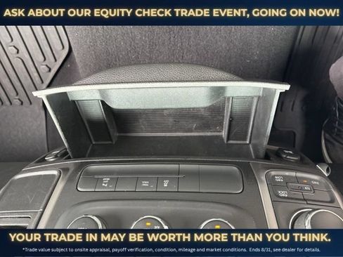 Used 2022 RAM 1500 Warlock w/ Warlock Decor Package AWD/4WD image 16
