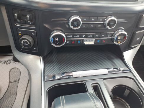 Used 2021 Ford F150 Limited image 17