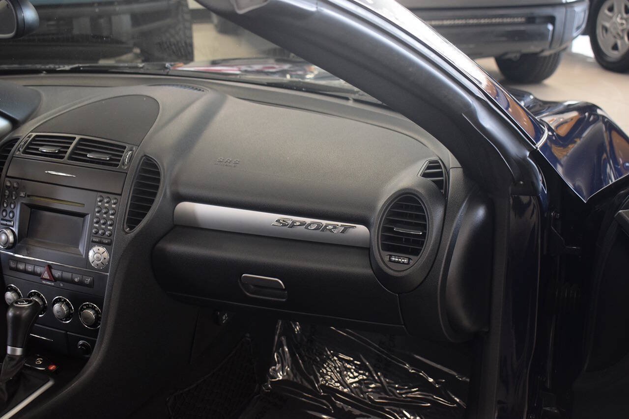 Used 2009 Mercedes-Benz SLK 300 image 22